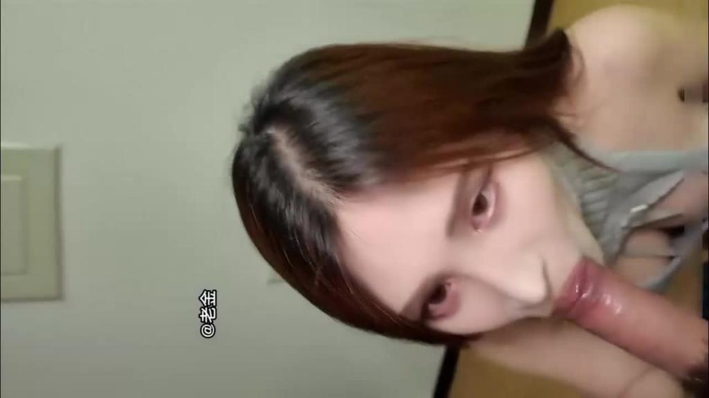 抖音网红大G车主【韩情格】被榜一大哥驯服足交内射 预览截图 9