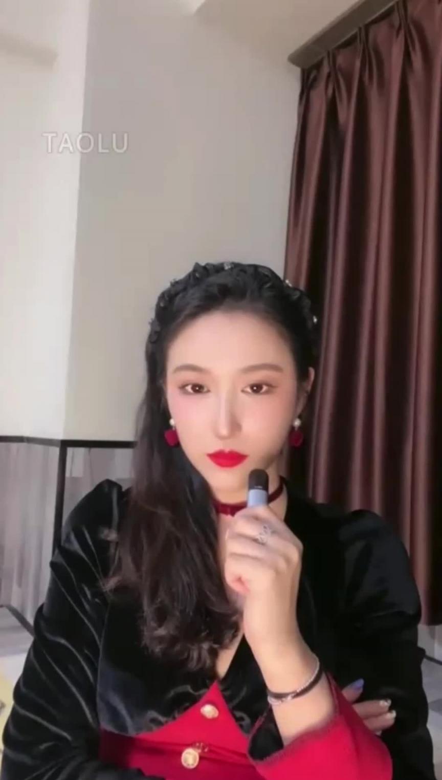 【高颜值气质女S-调教男奴】各种言语羞辱,唾液分泌喂食 预览截图 12