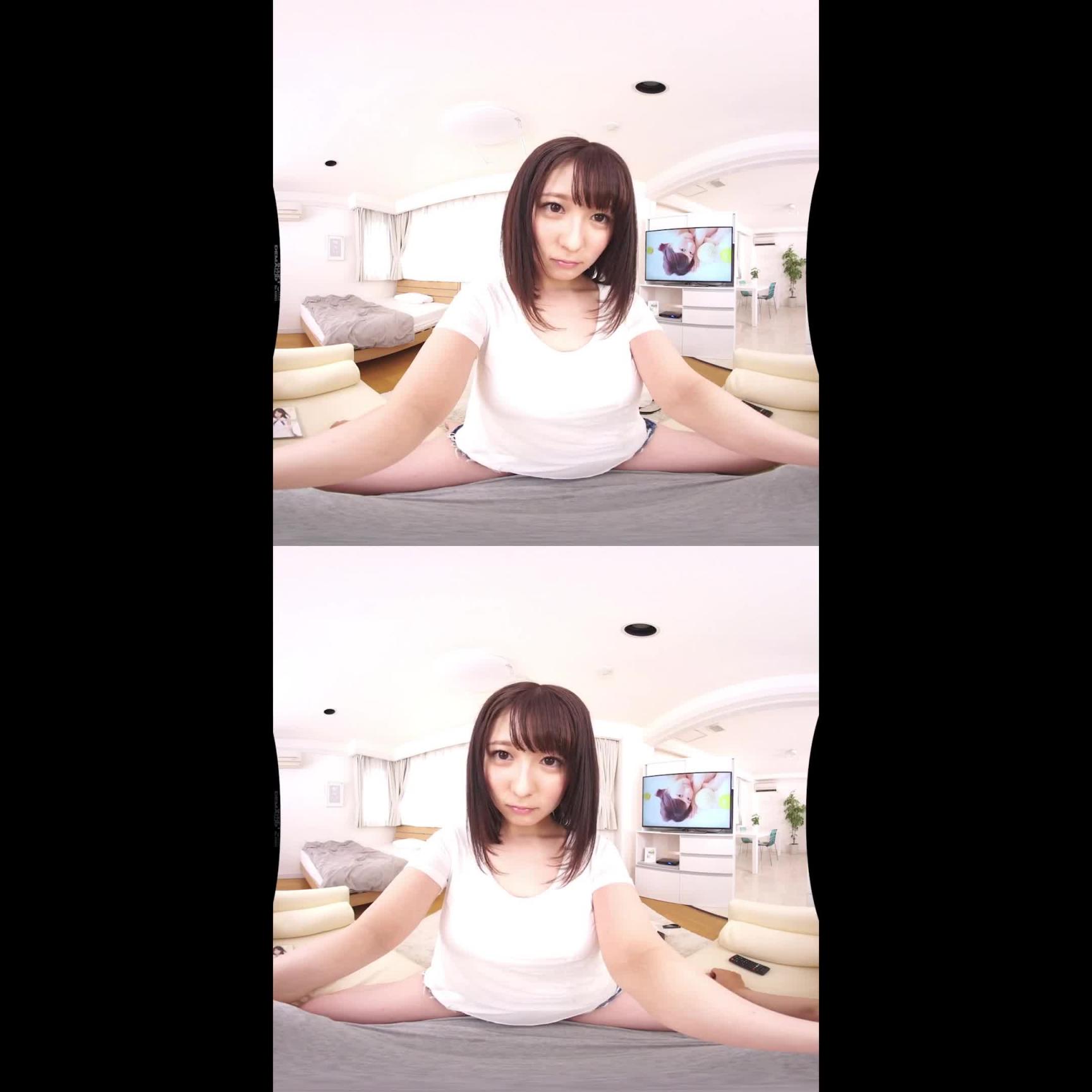 【1】VR SODstar飞鸟铃与你一起看片! 第一集 13dsvr00331 预览截图 9