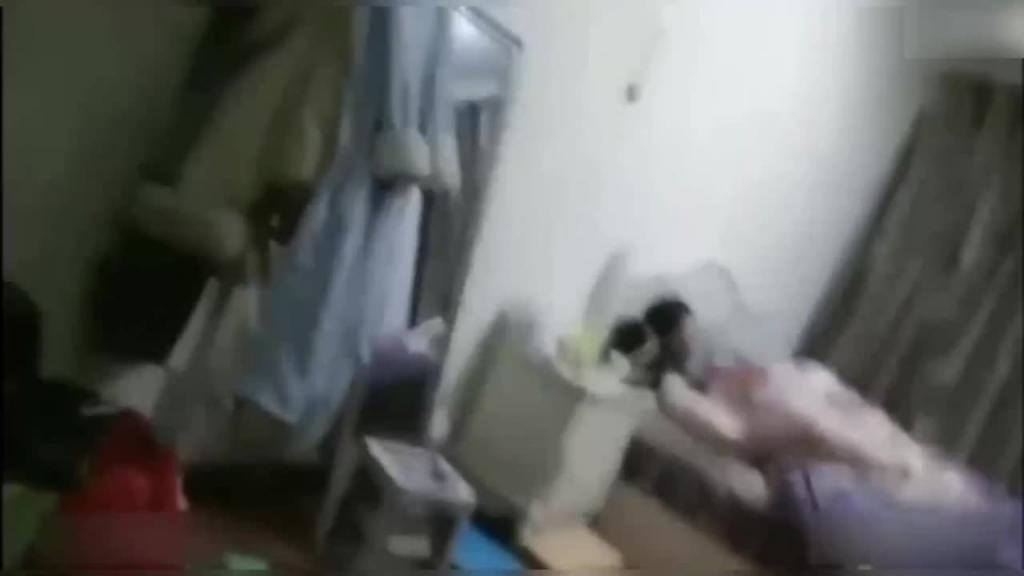 孩子班主任,约土豪出来吃火锅,去土豪家里勾引土豪被狂操 预览截图 4