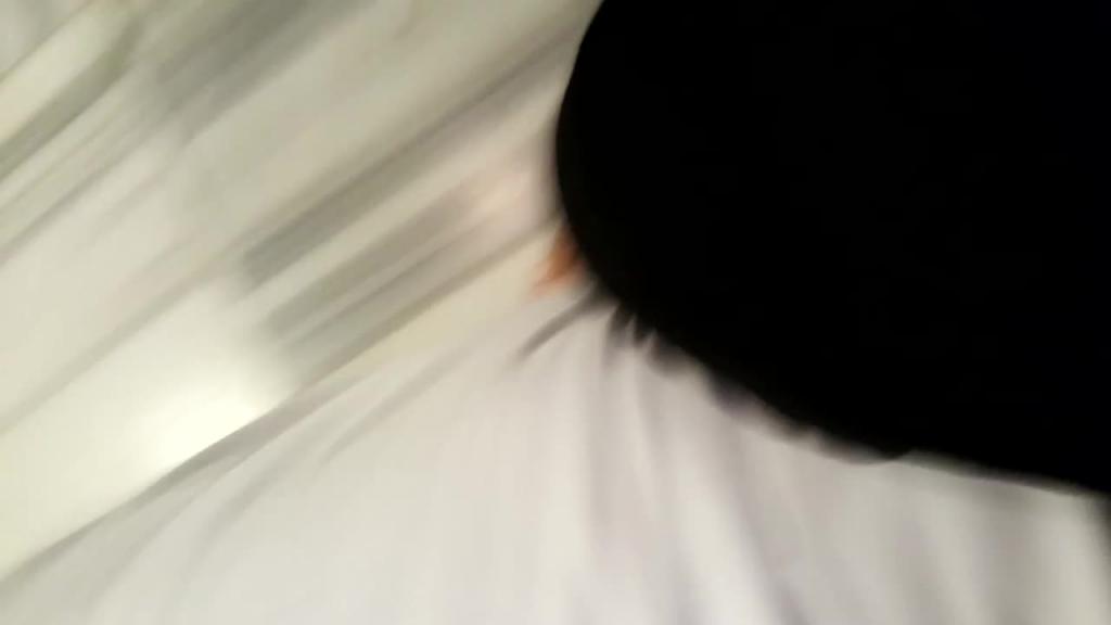 约炮极品美女学生酒店开房啪啪自拍 预览截图 1