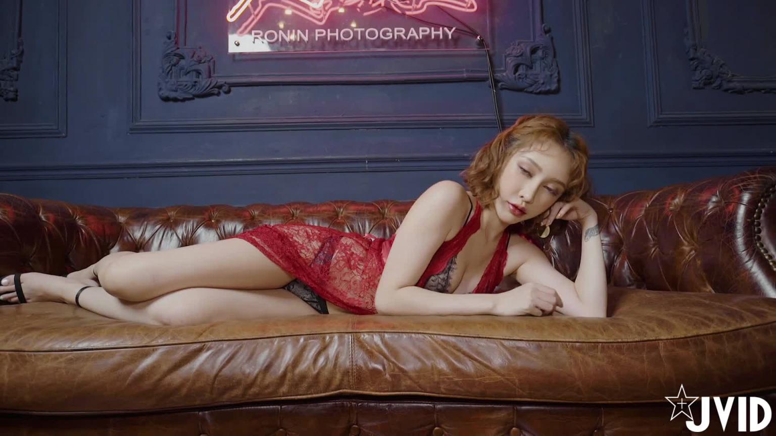 [Cassie 龚映璇]20190719冷艳女伶「Cassie 龚映璇」热情开撩白嫩美乳唿之欲出 预览截图 7