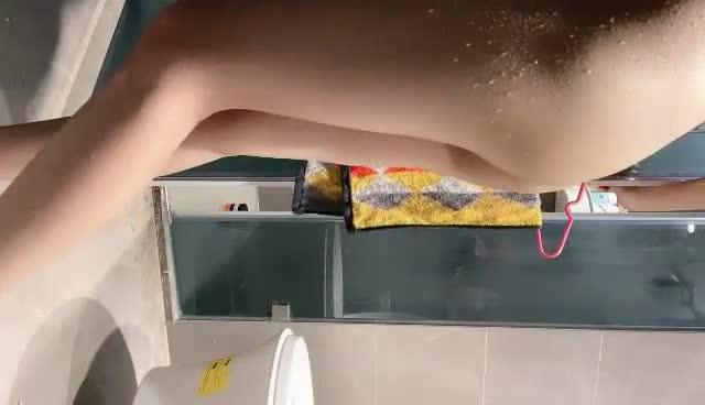 极品美女【月月嗷】修长美腿细腰逼，多毛骚逼主动骑乘位，第一视角勐操 预览截图 12