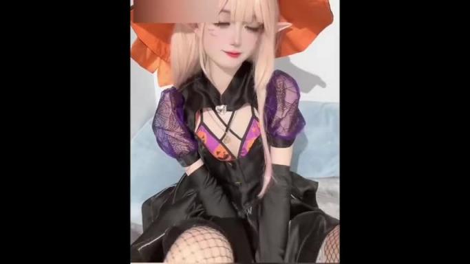 【萝莉萌妹】微博福利姬合集-COS萝莉萌妹子 预览截图 1