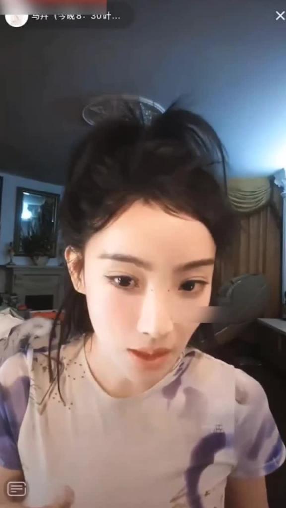 央视主持人演员抖音网红女神直播界卖骚真空透视露点 预览截图 3