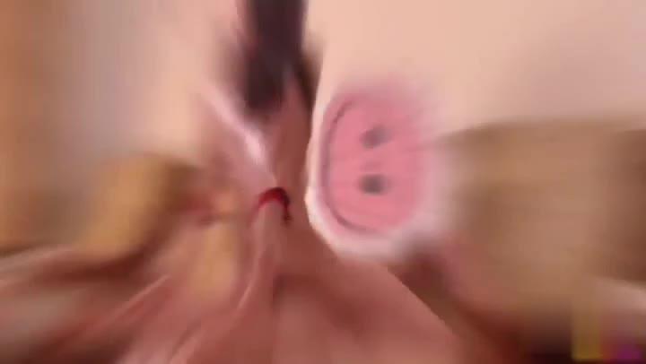 【网红少女】极品玲珑美少女“猫宝宝”激情性爱!大屌捅进子宫太痛了,捅的一抽一抽的。 预览截图 5