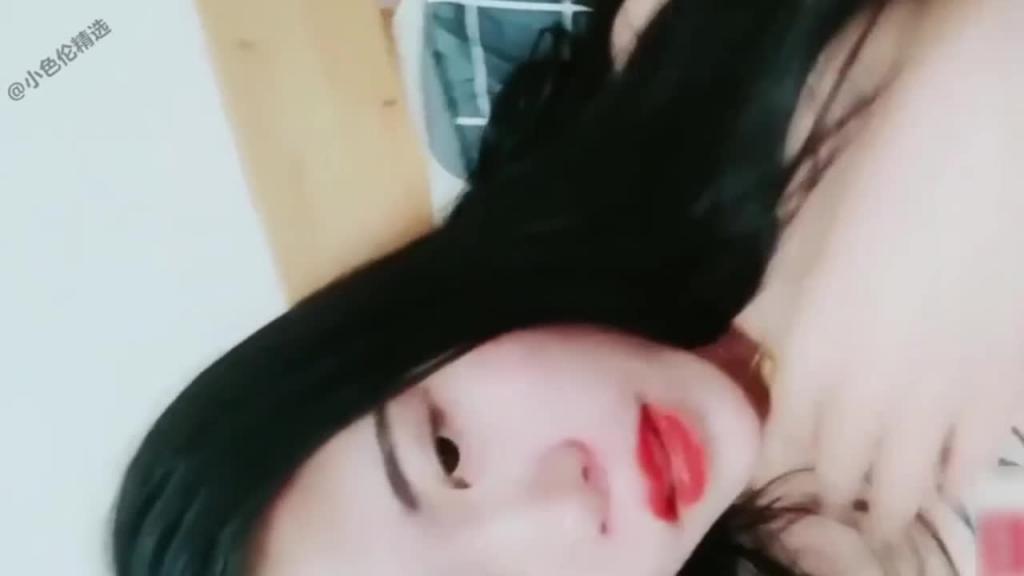 网红学妹【户外你的安安】新作,点外卖勾搭美团小哥啪啪 预览截图 4