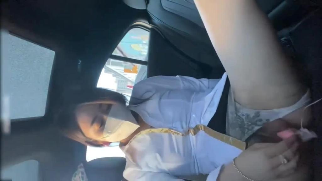 在车上!极品御姐丝足淫语诱惑跳蛋自慰爽翻天! 预览截图 4