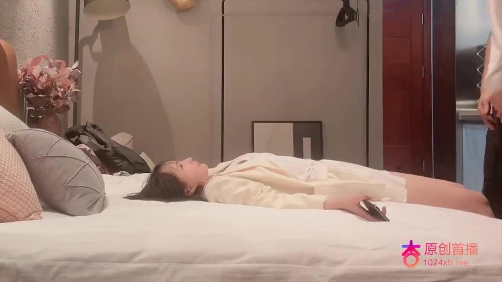 约嫖上海援交女/黑丝/美腿/爆乳/丰臀 预览截图 1