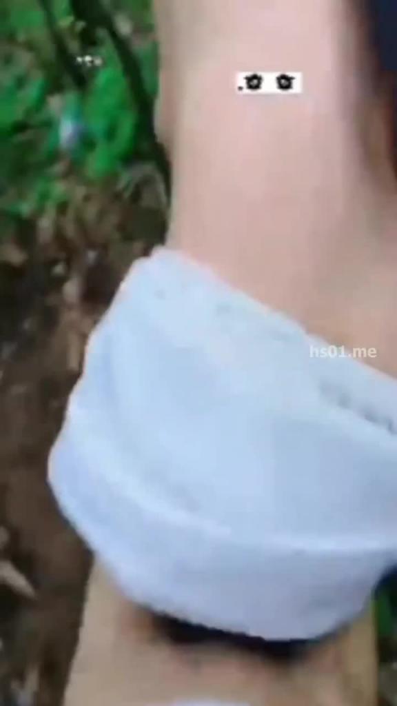 重磅44W粉丝网红李婉儿,卖茶叶美艳淫妻出轨大哥野战车震吞精 预览截图 4