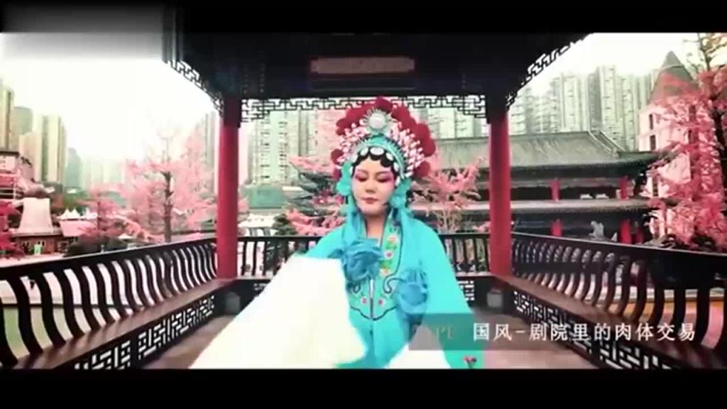 国产AV剧情-黑社会女老大的惩罚情欲调教帮派小弟艾秋 预览截图 12