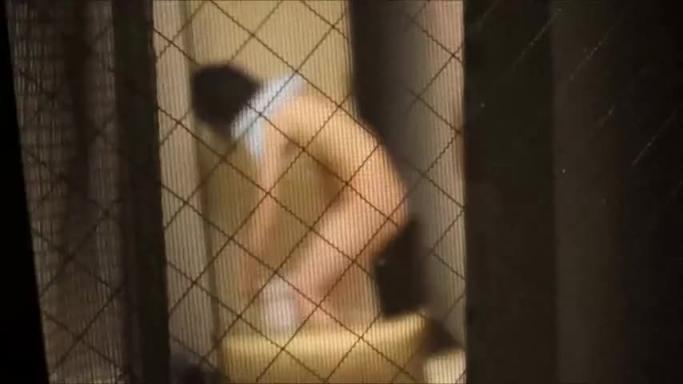 偷窥大学生宿舍美女居室换衣、裸体走动的喷血画面 预览截图 9