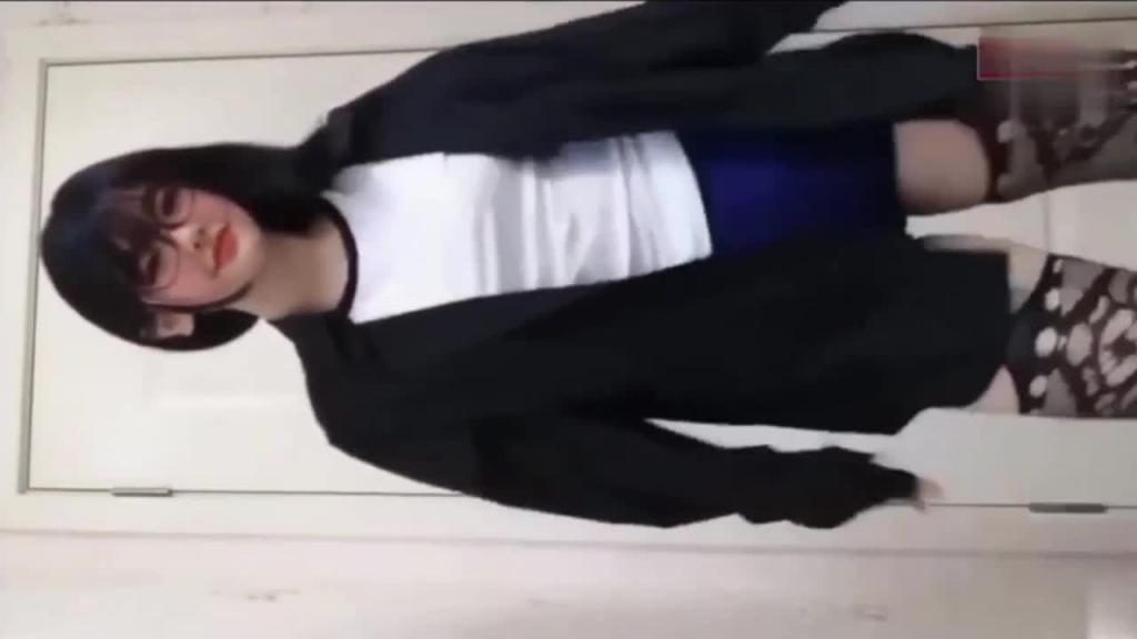 【独家吃瓜】抖音皮皮虾在下小羊网红反差婊,被老板调教自慰裸舞泄密! 预览截图 11