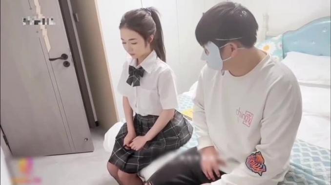 JK少女勾引家教老师 预览截图 3