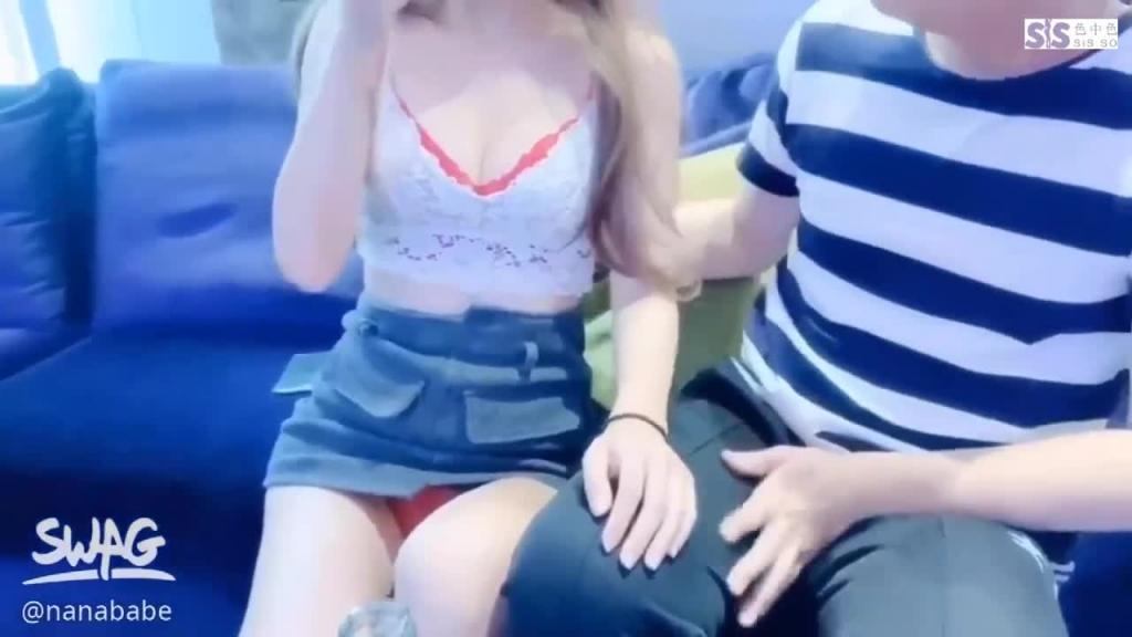 SWAG【nanababe】在星级酒店玩3p,一个内射,一个口爆 预览截图 1
