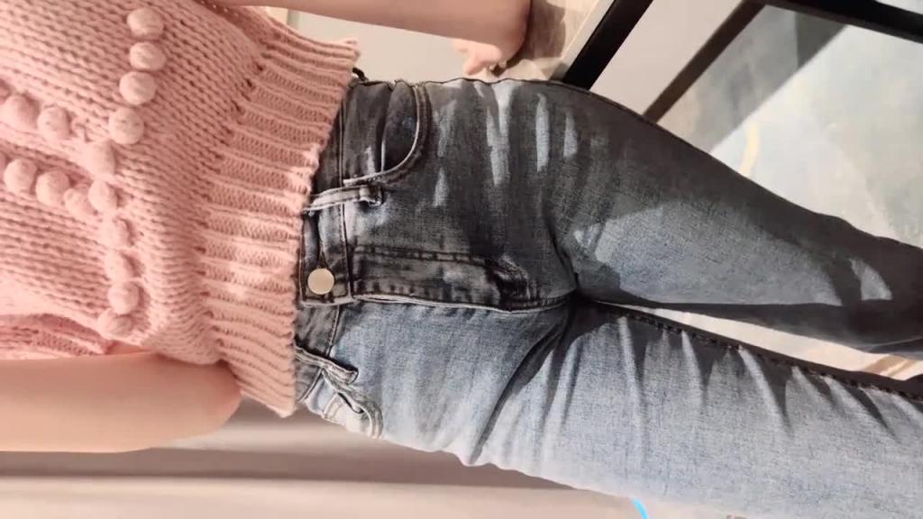 【秘密的咪咪】,下午布置好探花场地,人气小仙女来访,极品美乳鲍鱼菊花,白皙滑腻皮肤 预览截图 7