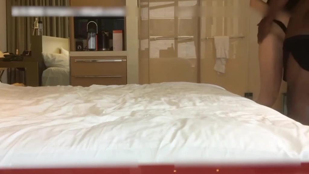 黑人留学生遇到极品女神痴迷大黑鸡啪啪过程发朋友圈炫耀 预览截图 1