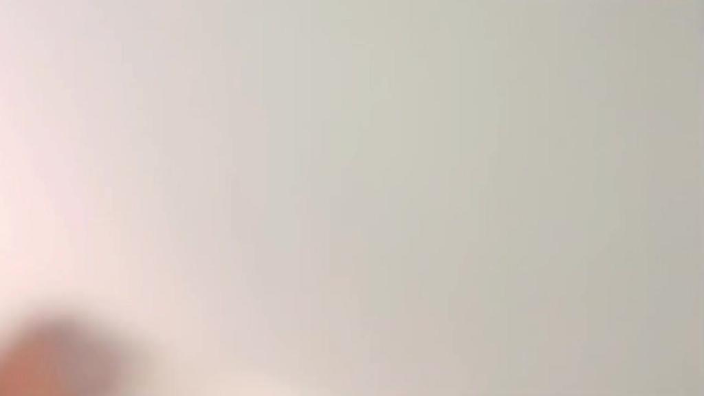 暴力深喉母狗 插到她呕吐 预览截图 6