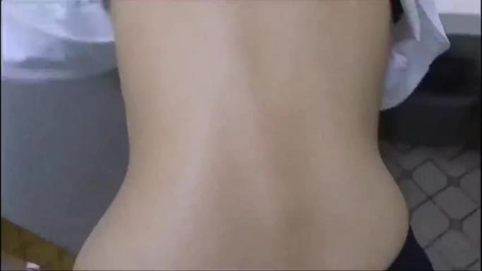 白领偷情同事闺蜜来电话边嗯啊边讲话 预览截图 10