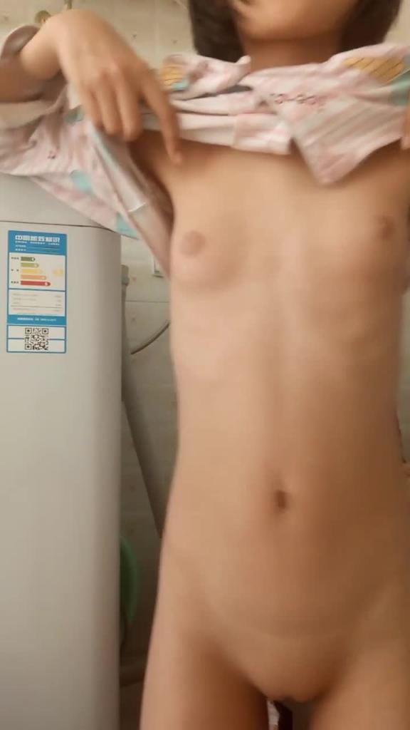 五年级小萝莉 预览截图 5