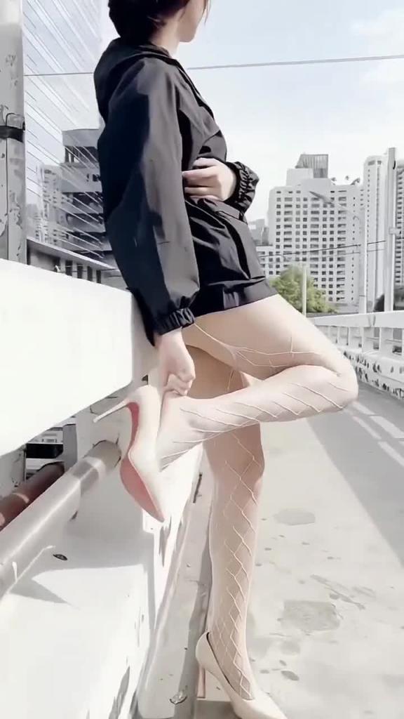 网红阿朱户外露出 预览截图 8