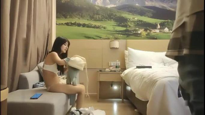 【壹屌探花】门票138,高端外围兼职平面模特身材一级棒_ 预览截图 11