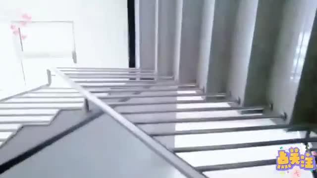 主人的任务众多女神露出合集户外戴跳蛋随心所欲各种大胆露 预览截图 12