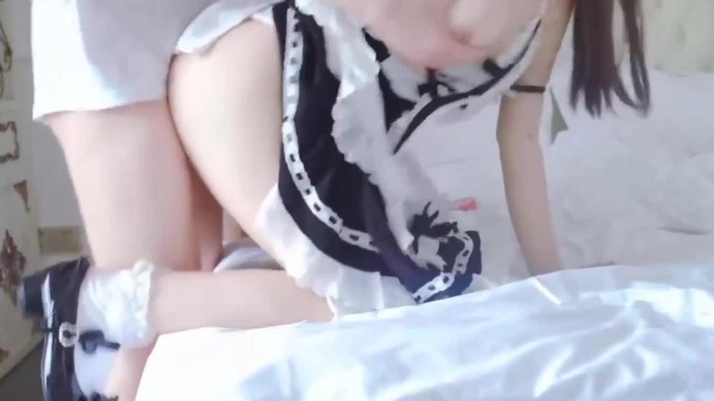可爱乖巧听话的女仆妹妹,被主人干到高潮内射小白袜小皮鞋太可爱了 预览截图 11