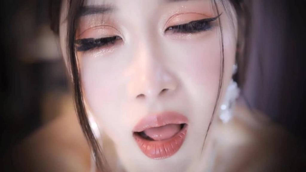 重磅泄密(网易直播)网易CC超美女神小恩雅ASMR剧情诱惑 预览截图 10