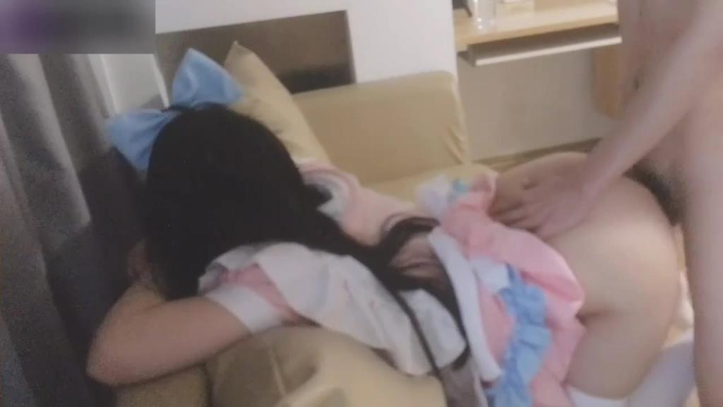 内射高中小萝莉敏儿 预览截图 7