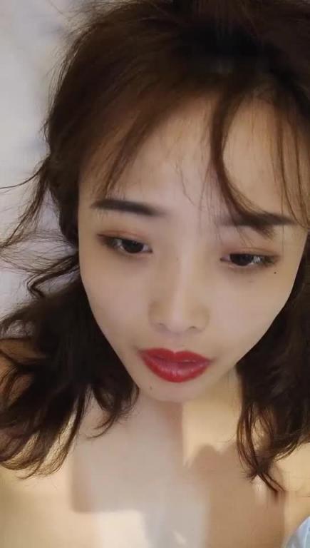 风骚少妇饥渴难耐给男技师舔屁眼被爆操内射 预览截图 12