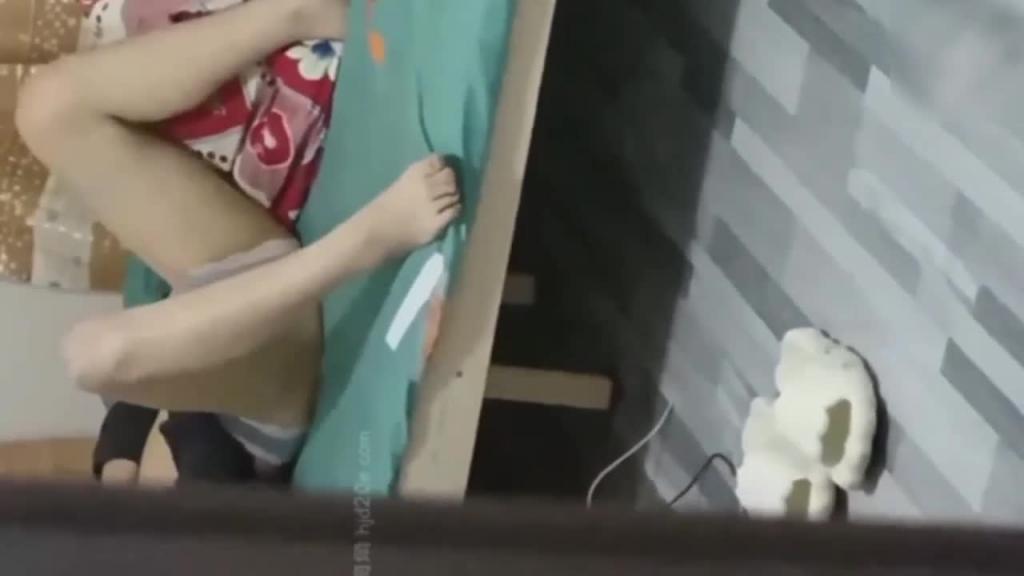 我和亲姐姐的性福之路 预览截图 2