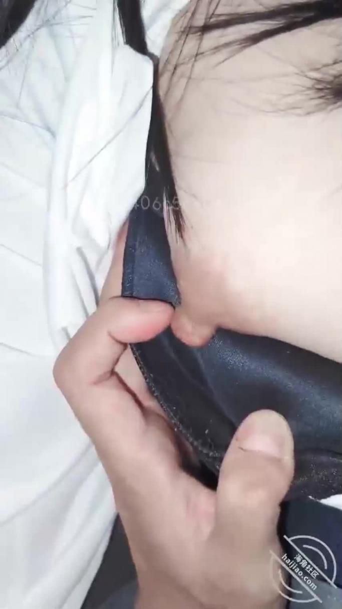 【乱伦日记】我对自己姐姐有了大胆的想法! 预览截图 5