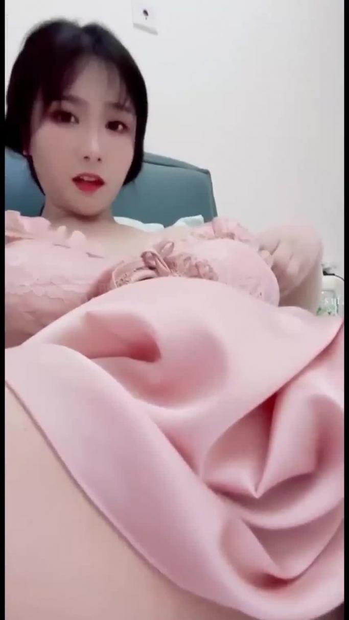 【反差精选】真实学霸-主播-人妻三部精选 预览截图 8
