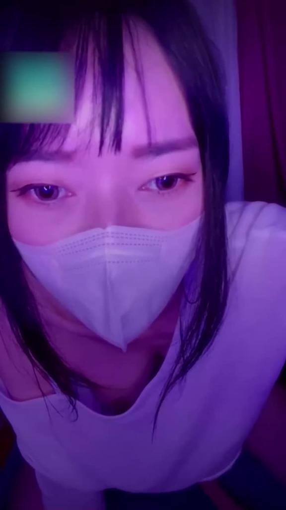 女上高潮喷水水 预览截图 4