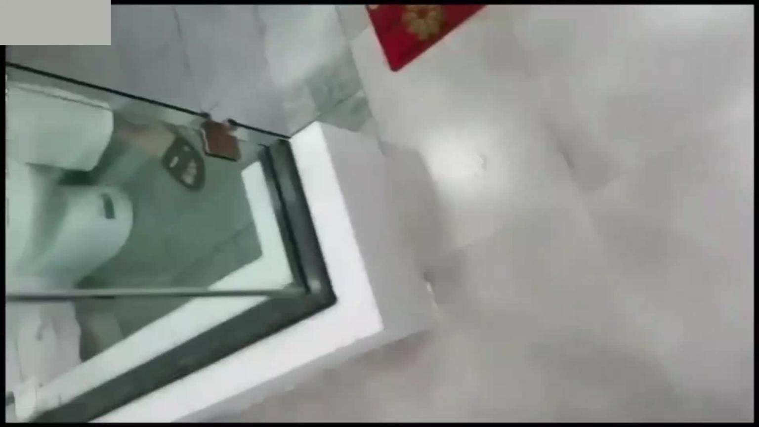 《私密spa》饥渴少妇全身瘙痒难耐 预览截图 7