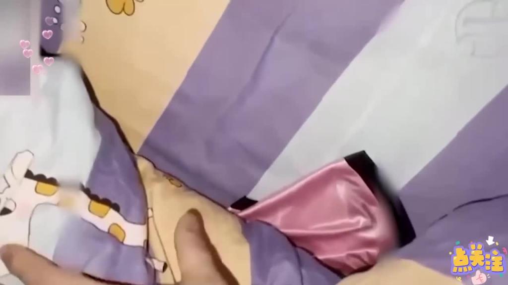 真实乱伦丈母娘，趁着媳妇怀孕的时候，直接拿下丈母娘 预览截图 2