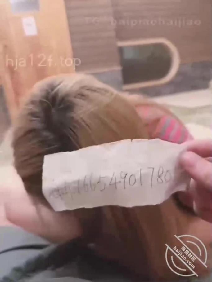 【兄妹乱伦】带妹妹来温泉中心跟妹妹做爱玩水晶珠 预览截图 4