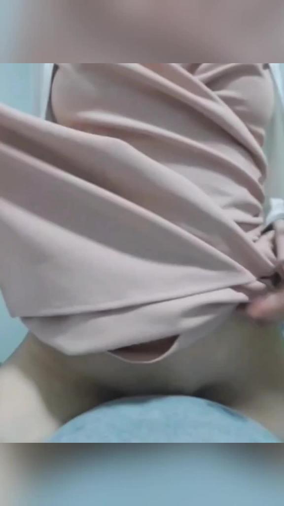 姐弟乱伦疯狂输出无套爆肏长裙姐姐感觉要被姐姐的小穴吸干 预览截图 10