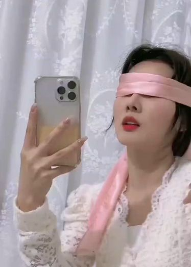 老婆不在家反差小姨子主动上位骑乘