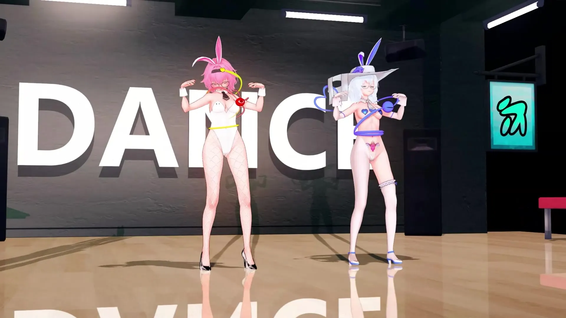 节奏里双马尾乱甩呼吸急促