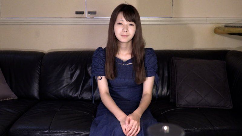 【素人初次拍摄】乃花(18)160cm43kgD罩杯的高岭之花 因为乳头超敏感，所以以乳头为中心进行了虐待 因为被玩具虐待的样子很可爱，所以把中年刚脱下的内裤套在脸上 FC2-PPV-4766956