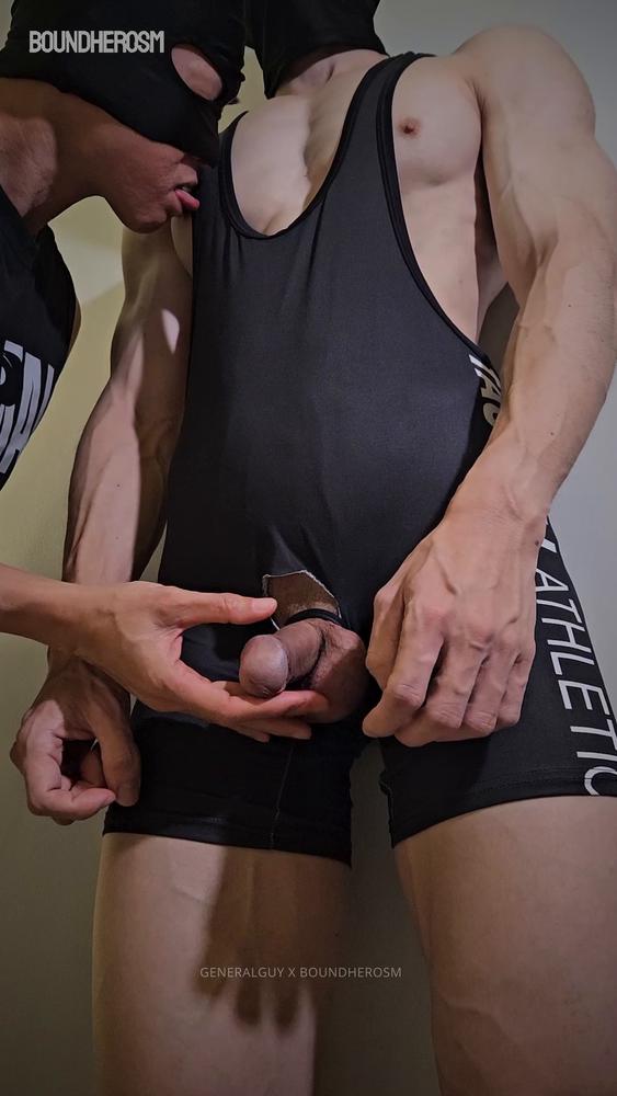 General Guy 系列 2 第 1 部分 - 磨边摔跤手，帮他舒缓一下压力