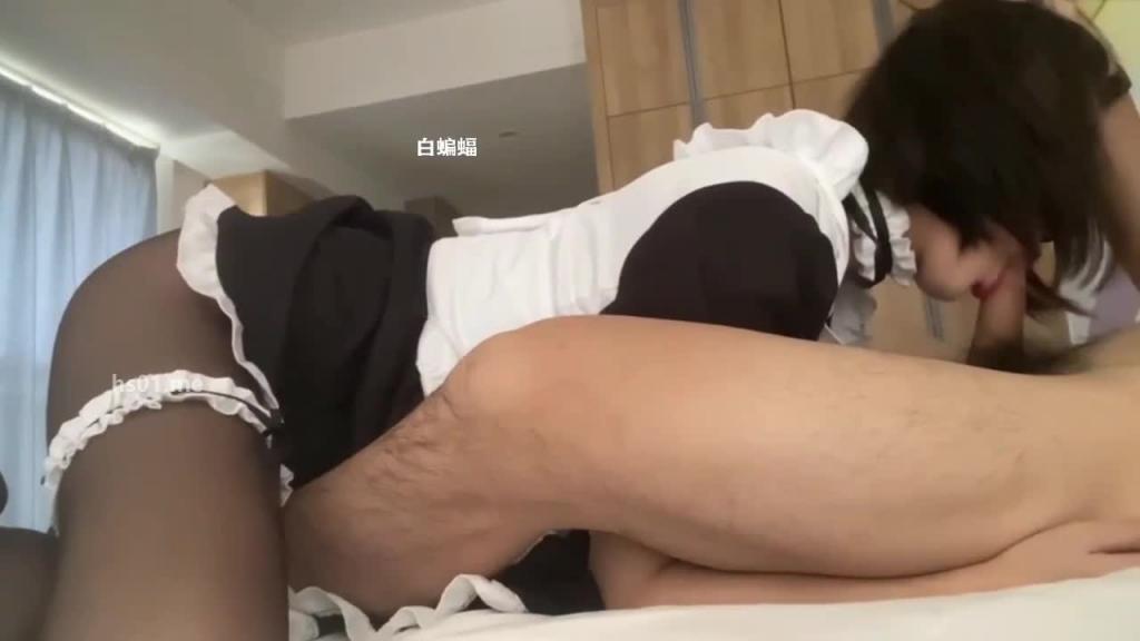 兄妹乱伦-长腿黑丝女仆装美少女,被哥哥调教成为性奴反差婊,但是妹妹很高兴 预览截图 3