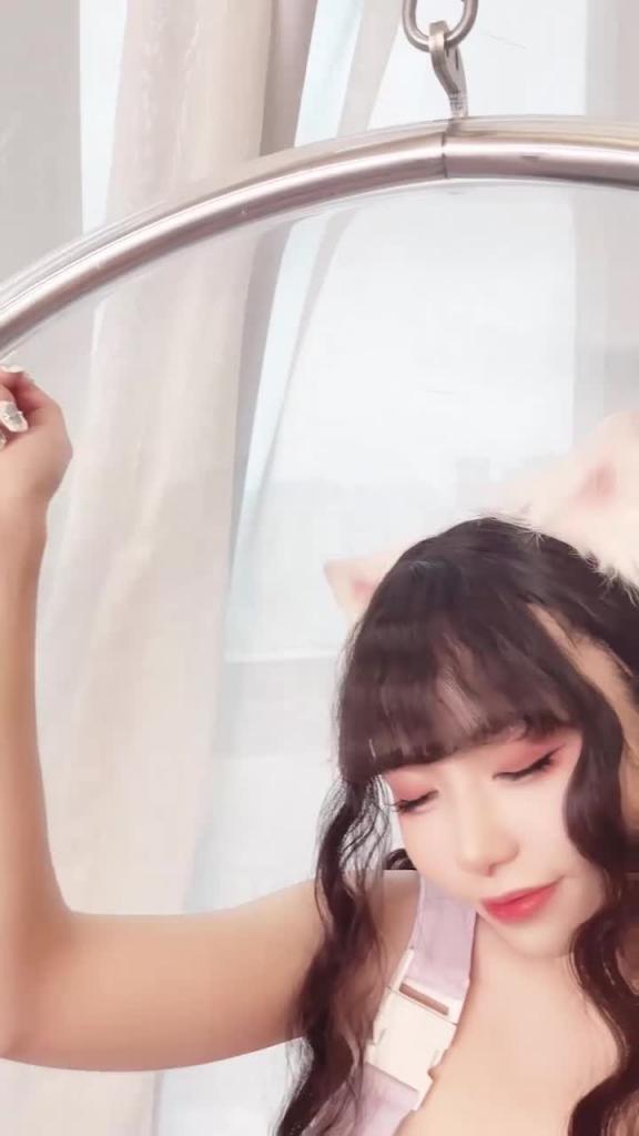 [爆机少女喵小吉]小吉的答谢礼2 预览截图 5
