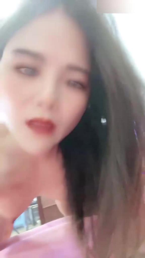 离婚小姨子为交房租勾引姐夫做爱内射和你姐姐逼长的都一样 预览截图 5