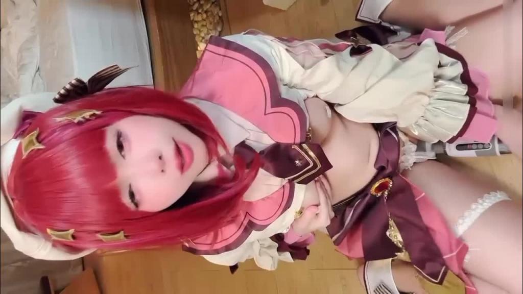 露脸反差可爱唯美COS童颜巨乳，反差甜妹，谁顶的住啊 预览截图 5