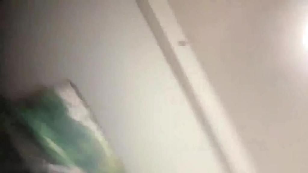 【真实勾搭服装店超骚女导购】漂亮小姐姐身材好,欲求不满 预览截图 2