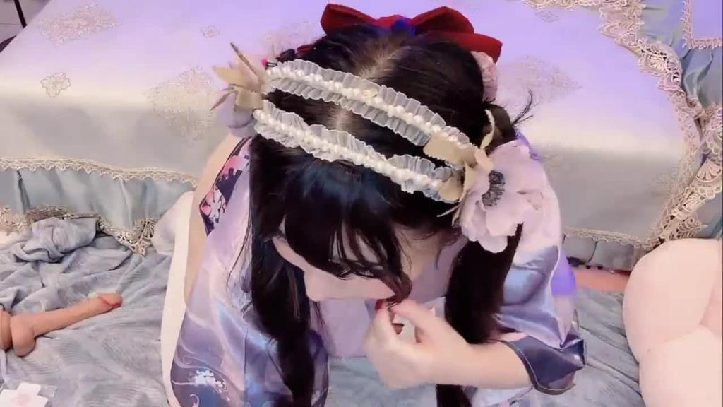 【Sherry_niko】主人你的女仆来了，一身紫色宽大浴袍满足主人的欲望1 预览截图 6