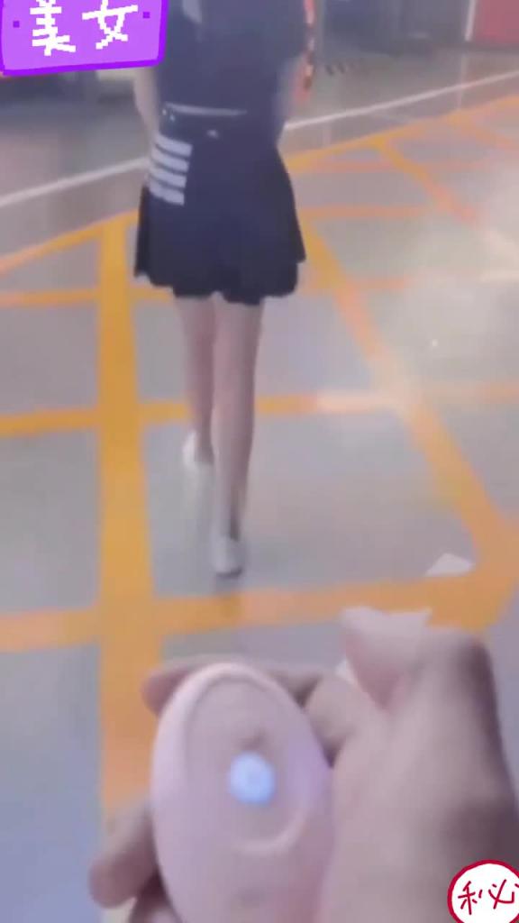粉丝沉浸式体验抖音风!主人请户外调教我,遥控跳蛋露出强制高潮 预览截图 12